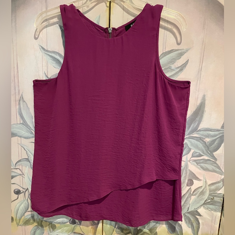 a.n.a New Approach Fuchsia Crepe Sleeveless Tiered Blouse